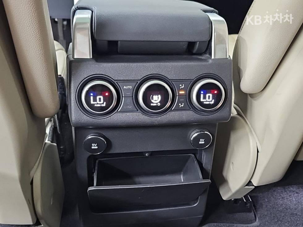 Land Rover 디스커버리53.0 TD6 HSE - 13