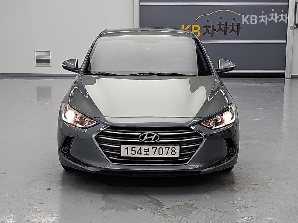 Хюндай Avante (Elantra)AD1.6 GDi Modern - 2