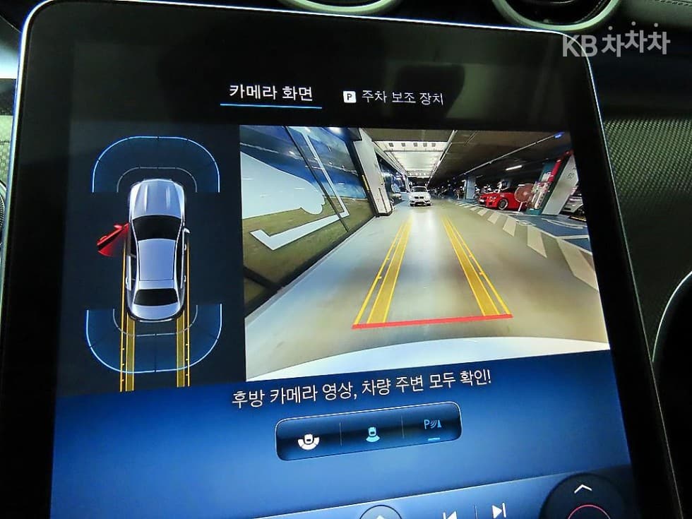 Mercedes-Benz C-Клас 6세대(W206)C200 AMG Line - 13