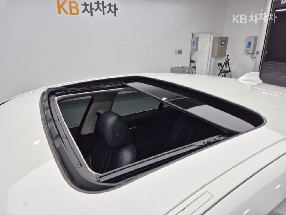 BMW 올Нов5 Серия (G30)520i Luxury - 18