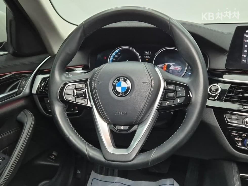 BMW 올Нов5 Серия (G30)520i Luxury - 6