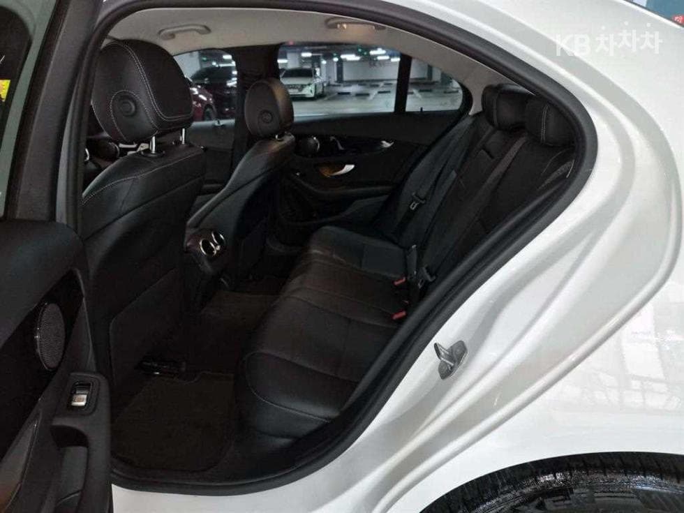 Mercedes-Benz The New (facelift) C-ClassC200 W205 - 7