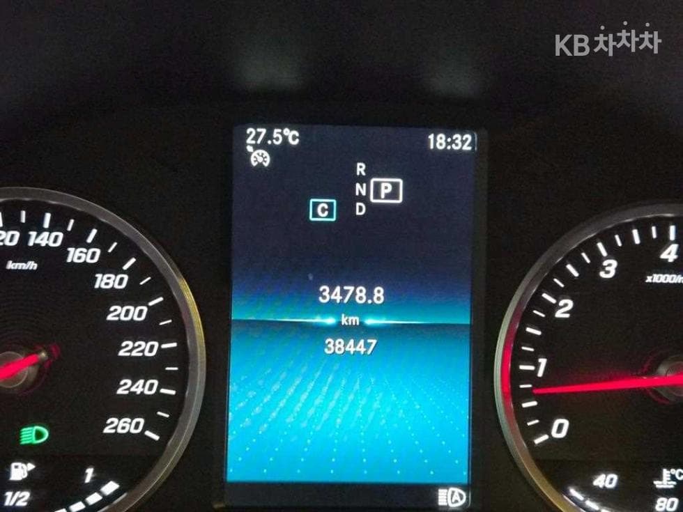 Mercedes-Benz The New (facelift) C-ClassC200 W205 - 9
