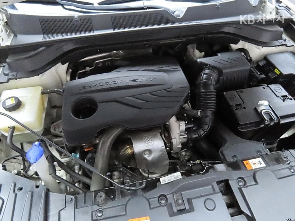 KG Mobility 뷰티플 코란도1.5 GDi Turbo 2WD R-PLUS - 7