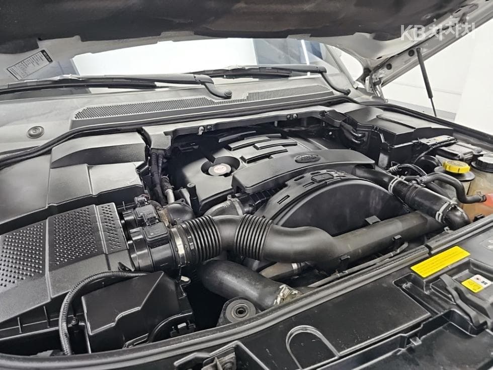 Land Rover 디스커버리43.0 SDV6 HSE Стандартен - 5
