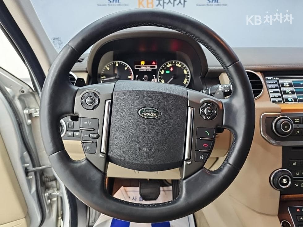 Land Rover 디스커버리43.0 SDV6 HSE Стандартен - 9