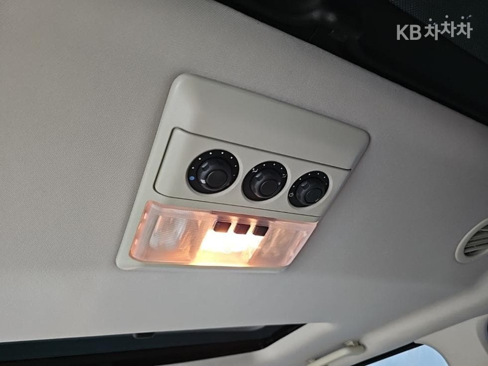 Land Rover 디스커버리43.0 SDV6 HSE Стандартен - 13
