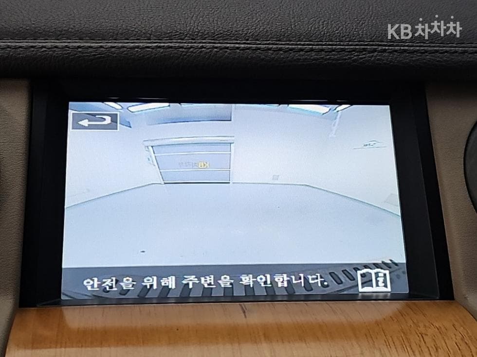 Land Rover 디스커버리43.0 SDV6 HSE Стандартен - 17