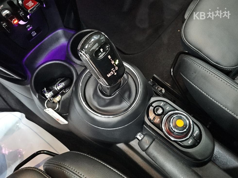 Mini Cooper 5-door1.5 하이트림 - 8