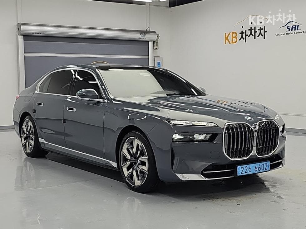 BMW i7xDrive 60 DPE - 4