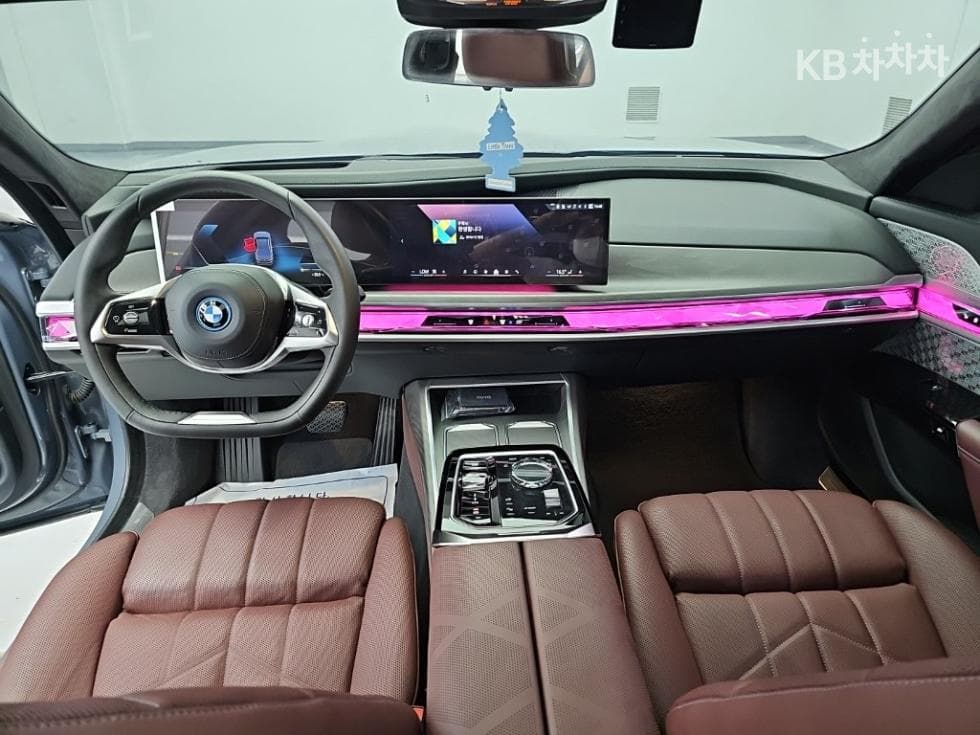 BMW i7xDrive 60 DPE - 7