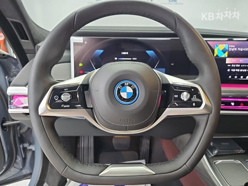 BMW i7xDrive 60 DPE - 9