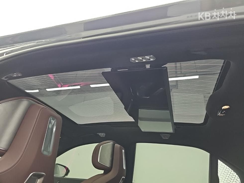 BMW i7xDrive 60 DPE - 15