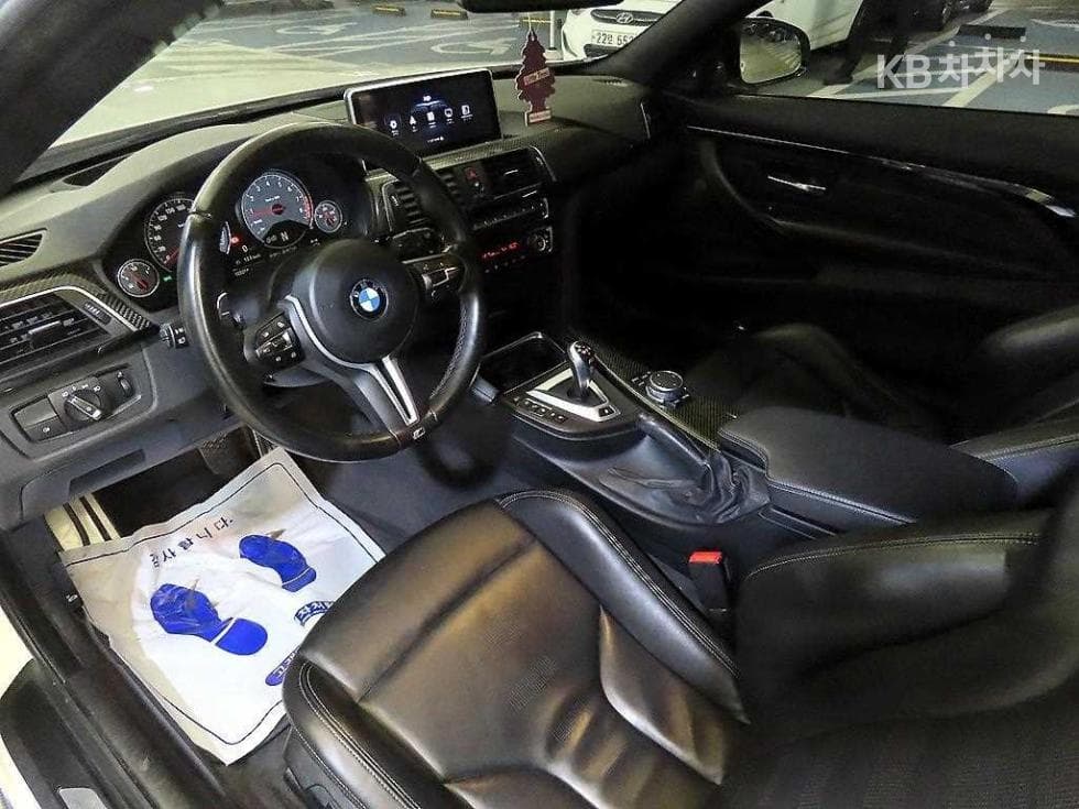 BMW M시리즈M4 Купе F82 - 10