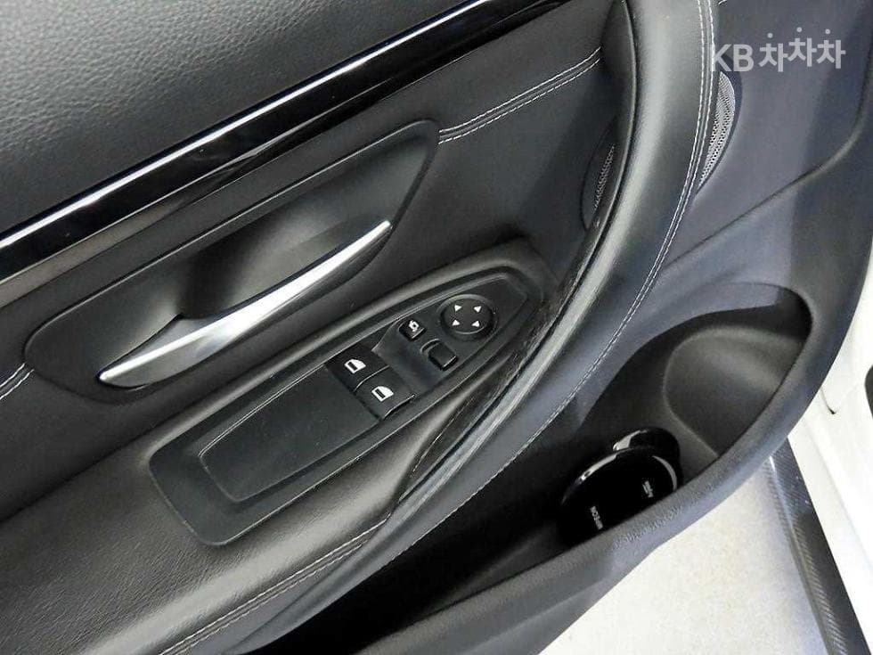 BMW M시리즈M4 Купе F82 - 13