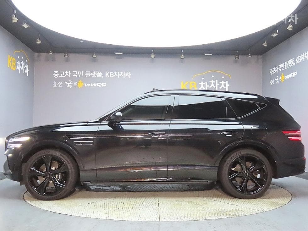 Genesis GV802.5 Turbo Gasoline 2WD - 5