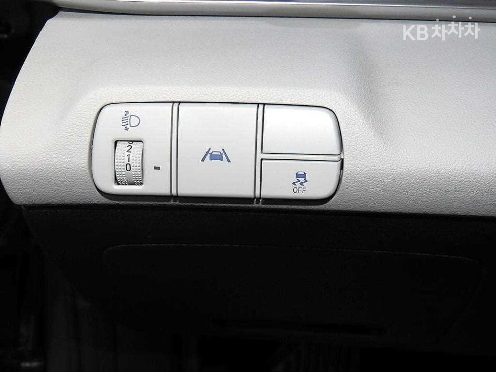 Хюндай All New Avante (Elantra)(CN7)1.6 Бензин Inspiration - 13