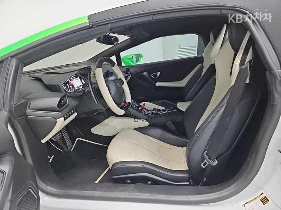 람보르기니 우라칸LP610-4 Spyder - 11