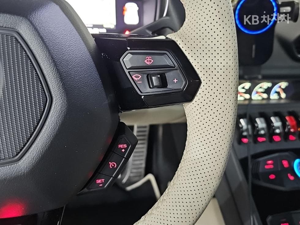 람보르기니 우라칸LP610-4 Spyder - 14