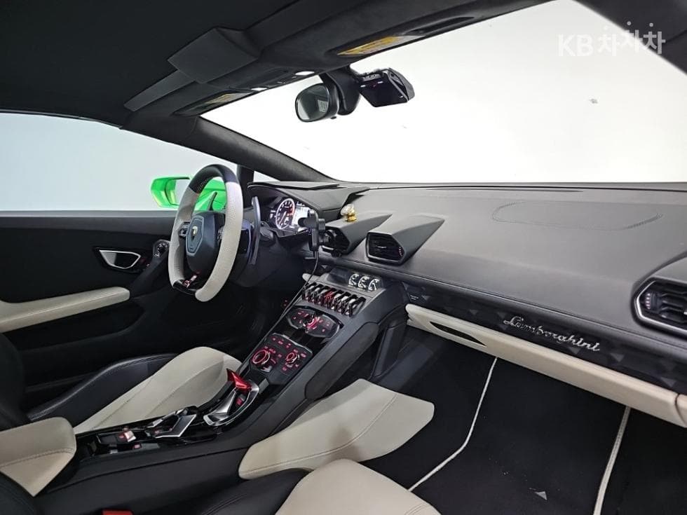 람보르기니 우라칸LP610-4 Spyder - 16