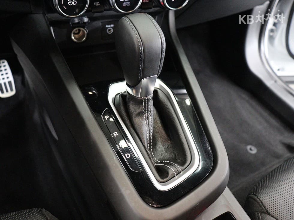 Рено Корея XM31.6 GTe INSPIRE - 8