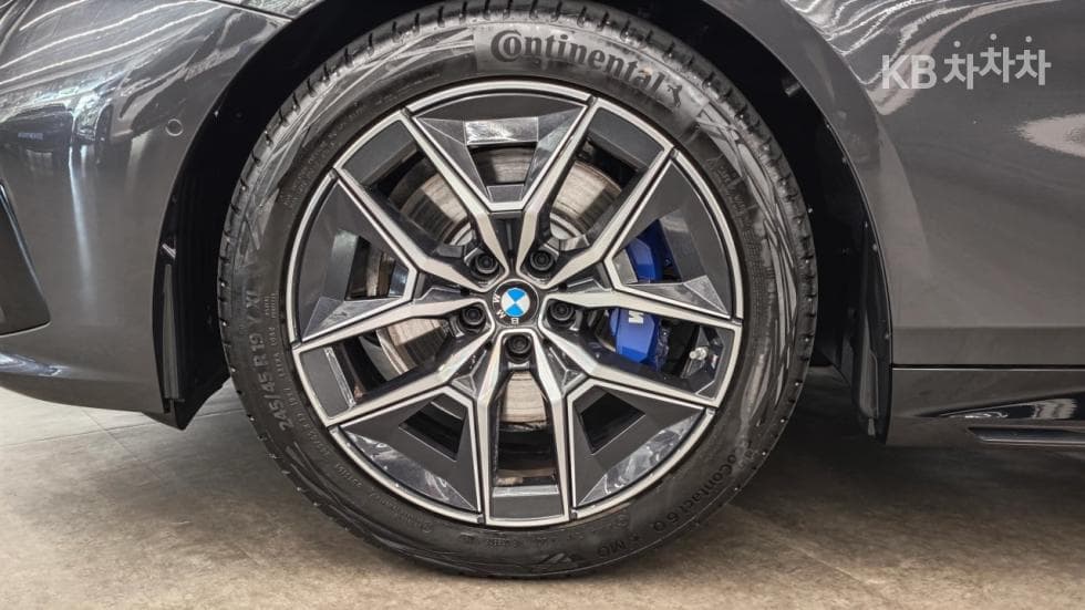 BMW Нов5 Серия(G60)520i M Sport - 5