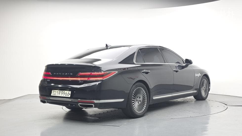 Genesis G903.8 GDi AWD Luxury - 2