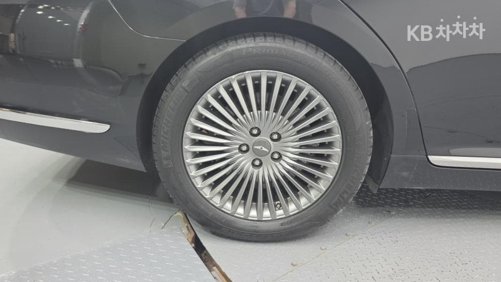 Genesis G903.8 GDi AWD Luxury - 8