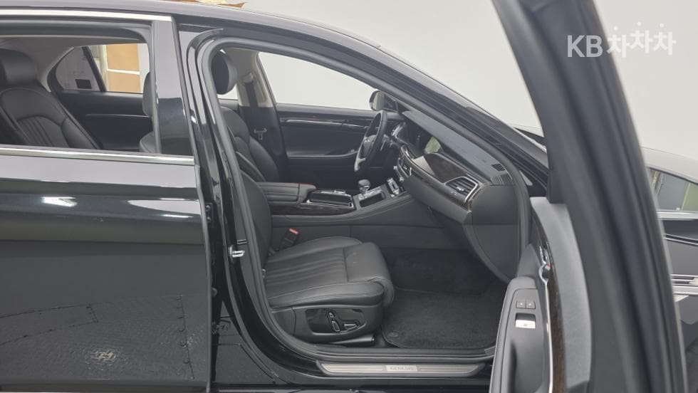 Genesis G903.8 GDi AWD Luxury - 10