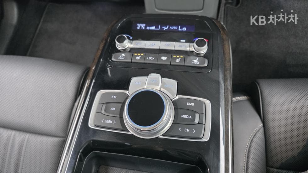 Genesis G903.8 GDi AWD Luxury - 12