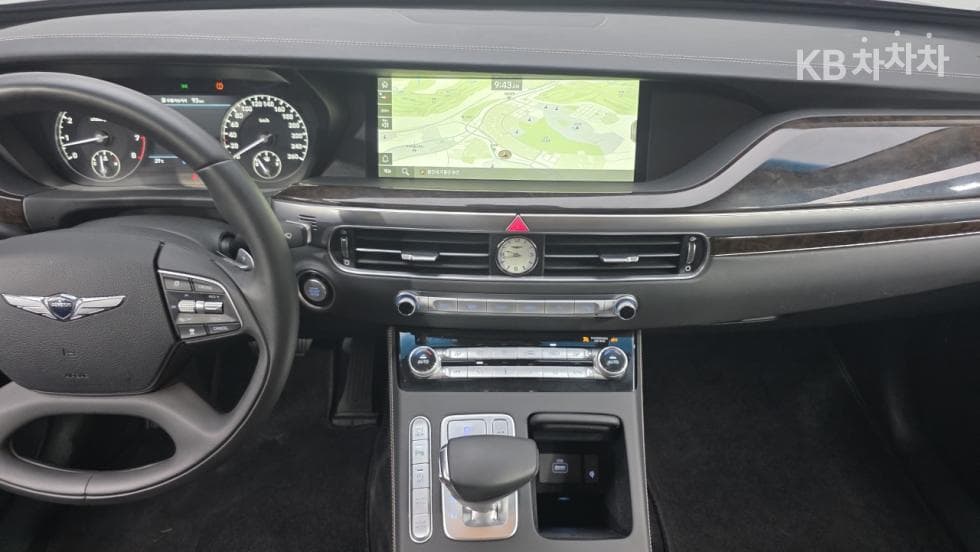 Genesis G903.8 GDi AWD Luxury - 14