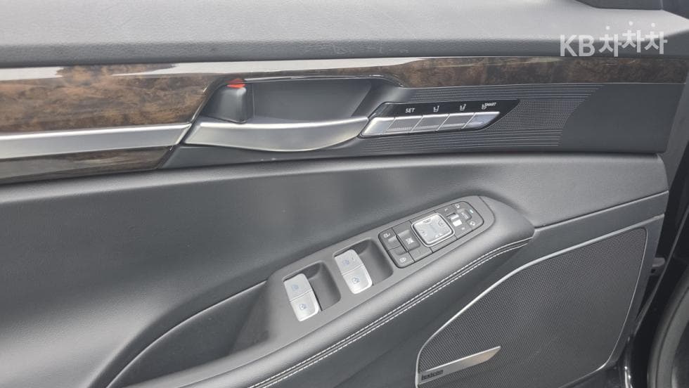 Genesis G903.8 GDi AWD Luxury - 19