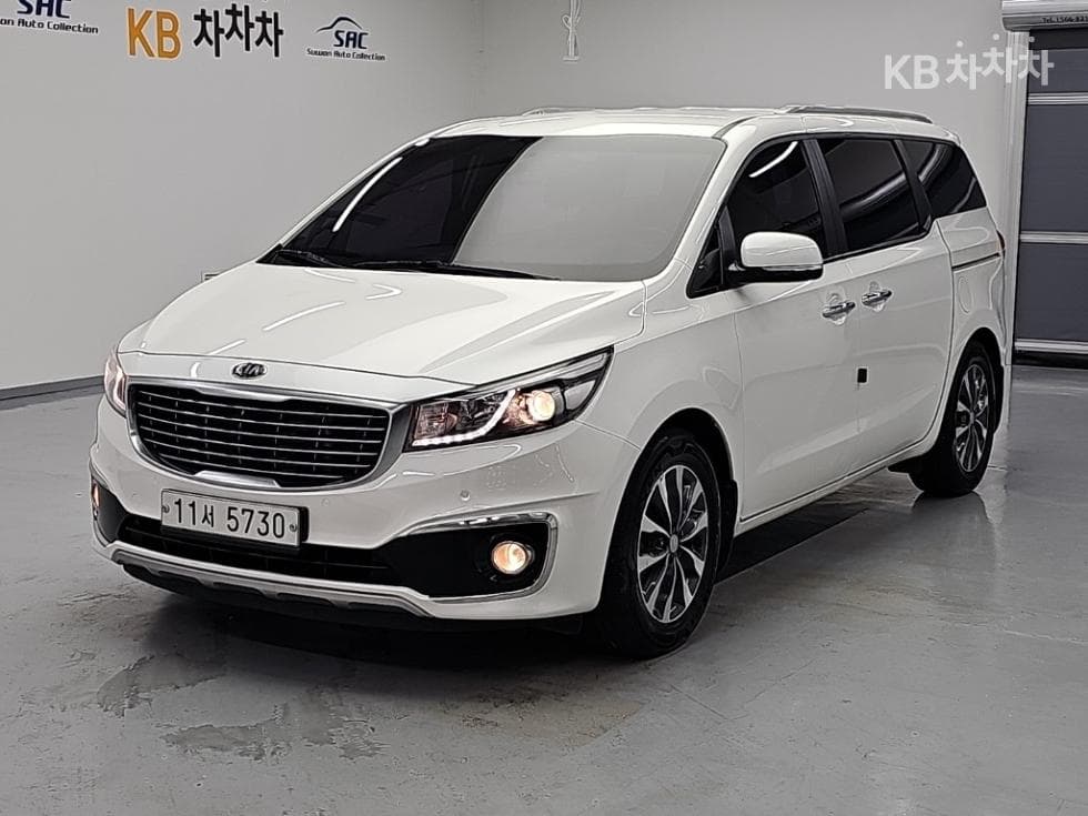Киа All New Канивал 9-местен 2.2 Дизел Лукс - Image 1