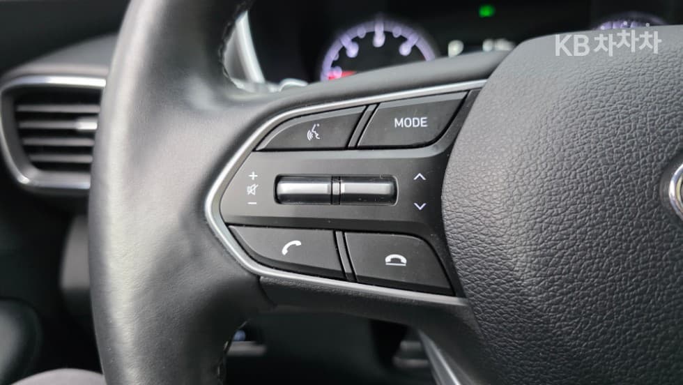 Hyundai The New (facelift) Santa Fe TMDiesel 2.2 4WD Prestige - 25