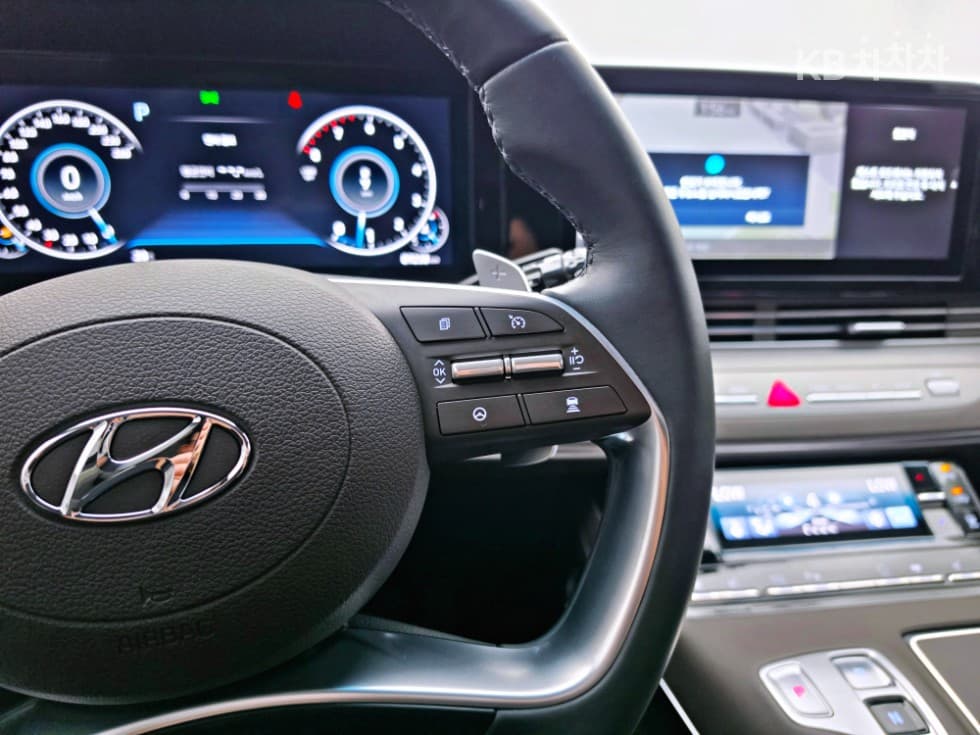 Hyundai The New (facelift) Grandeur (Azera)2.5 Exclusive - 11