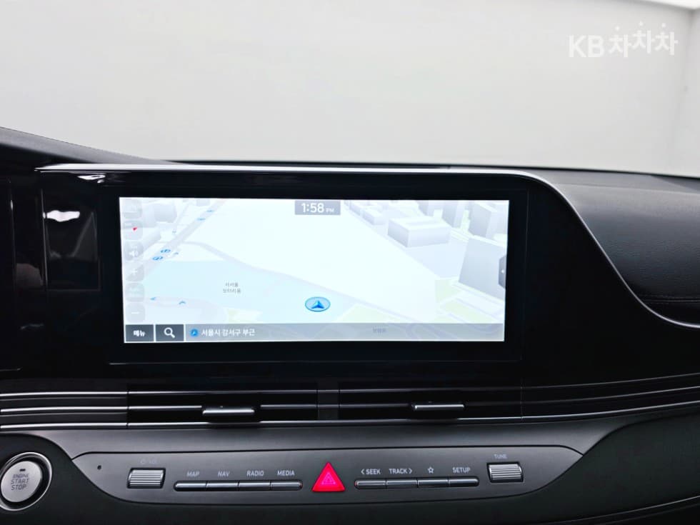 Hyundai The New (facelift) Grandeur (Azera)2.5 Exclusive - 12
