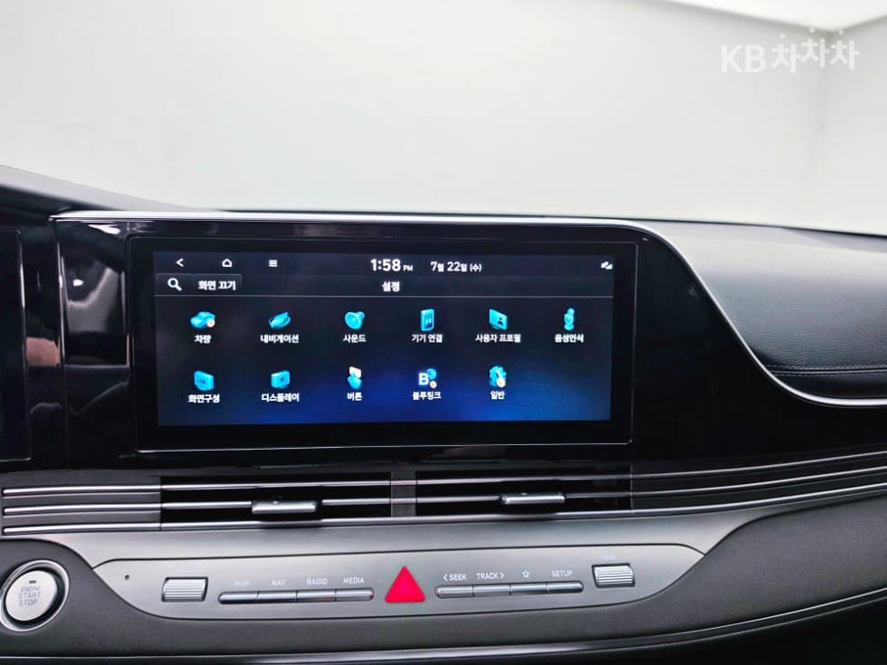 Hyundai The New (facelift) Grandeur (Azera)2.5 Exclusive - 13
