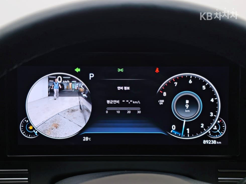Hyundai The New (facelift) Grandeur (Azera)2.5 Exclusive - 15