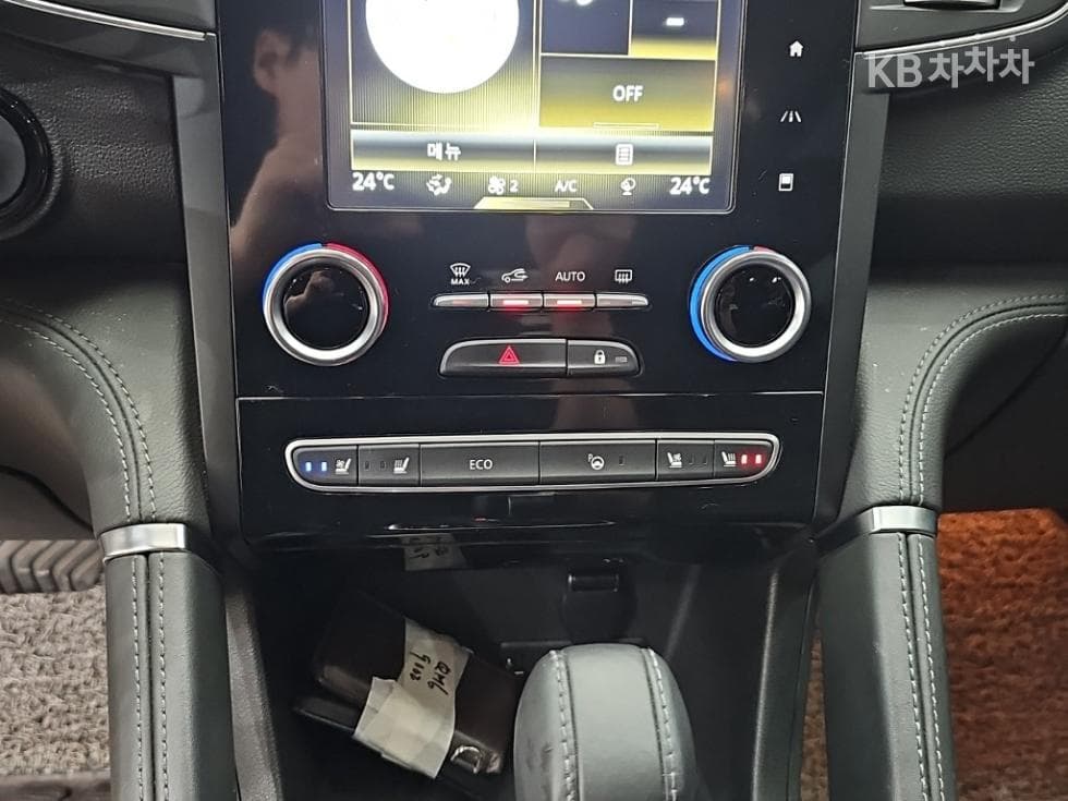 Renault Korea The New (facelift) QM62.0 GDe 2WD Premiere - 10