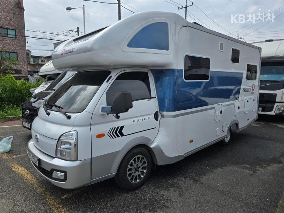 Хюндай Porter 2Кампер / Кампьорски автомобил - 3