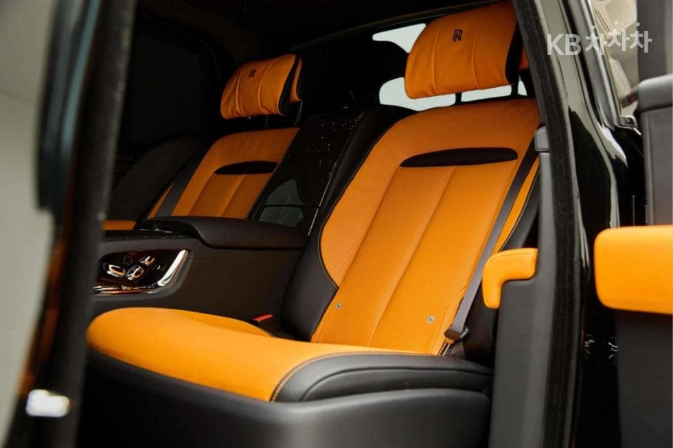 롤스로이스 컬리넌6.7 V12 Black Badge - 18