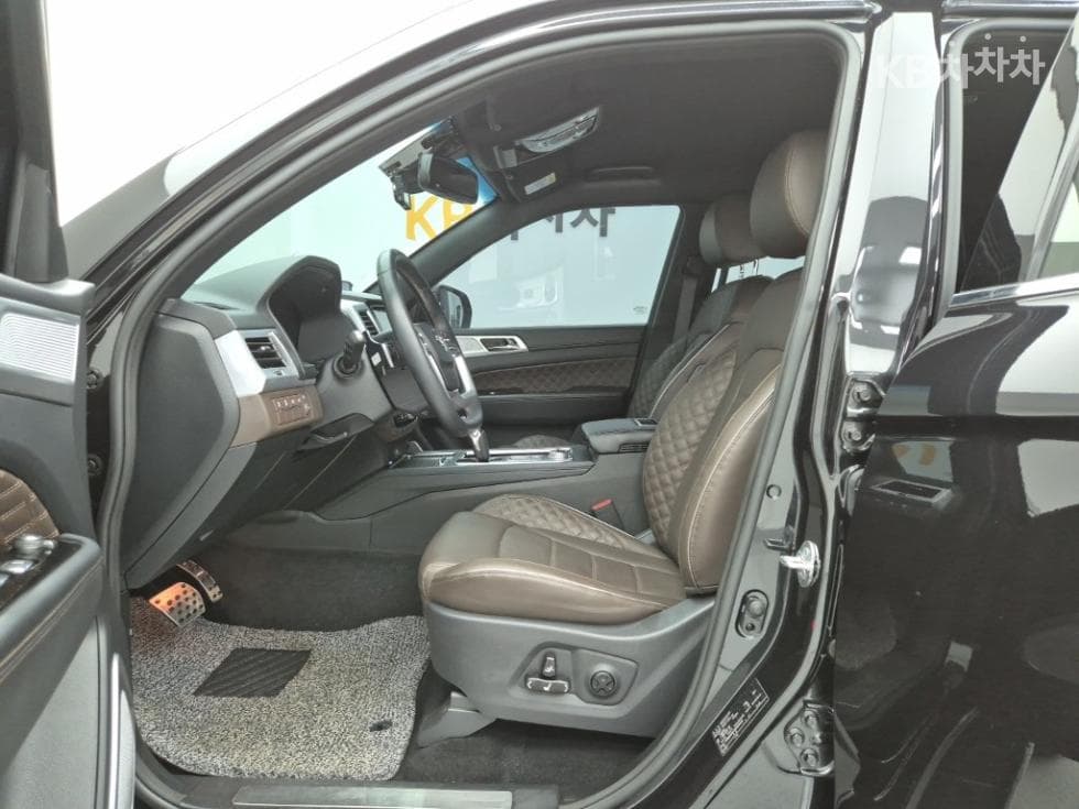 KG Mobility All New Rexton2.2 4WD Prestige - 11