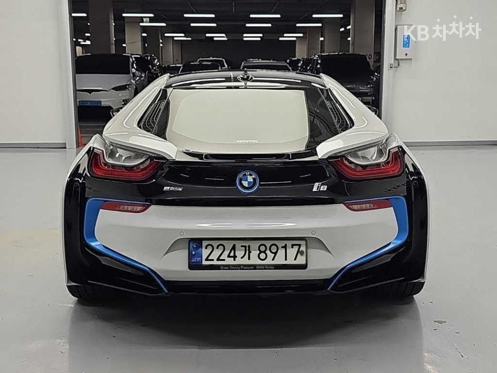 BMW i81.5 Купе Хибрид - 3
