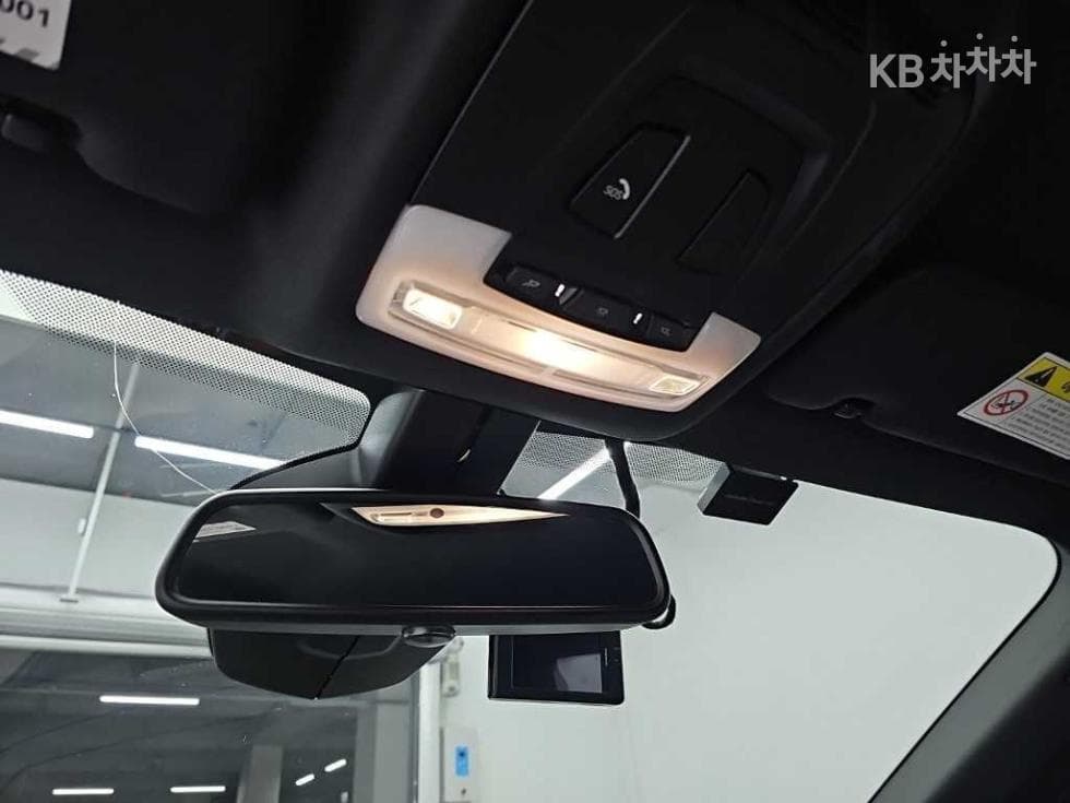 BMW i81.5 Купе Хибрид - 15