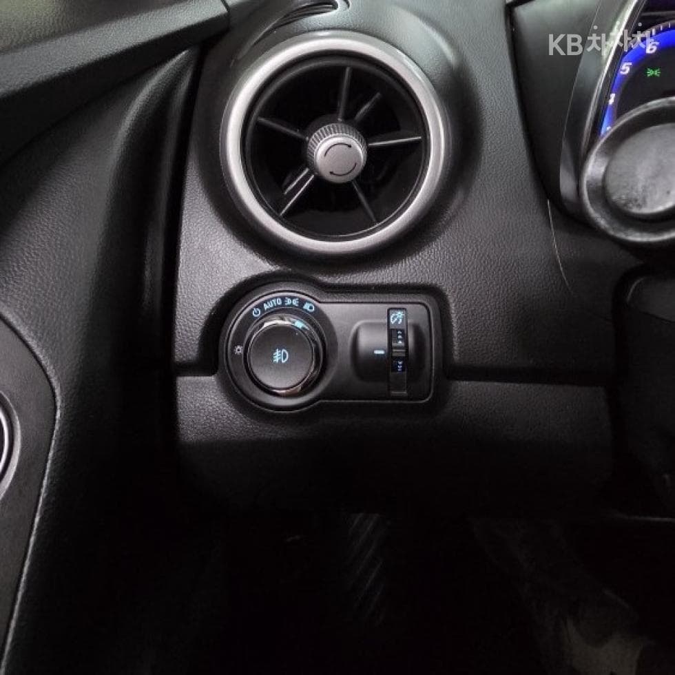 GM Korea Chevrolet Trax1.4 LT 레더패키지 - 13