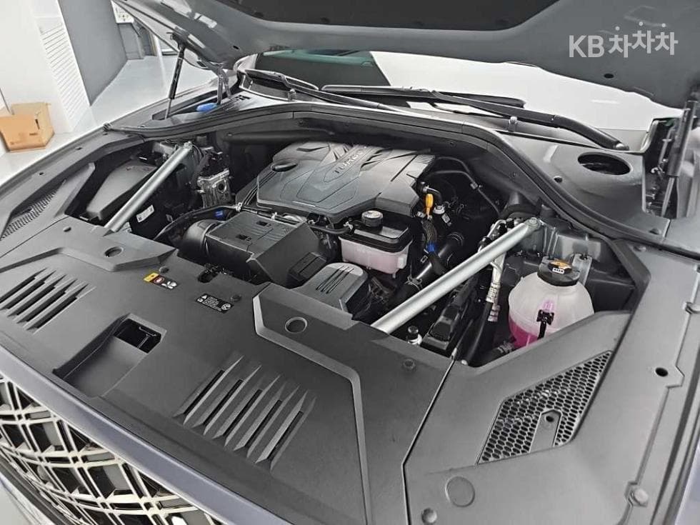 Дженезис GV70Бензин 2.5T 2WD - 5