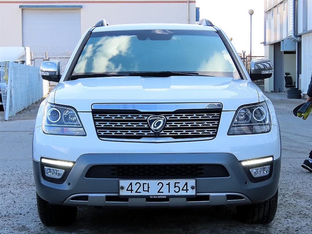 Киа The New (фейслифт) Mohave 4x4 President 7-местен (Лимузин) - Image 1