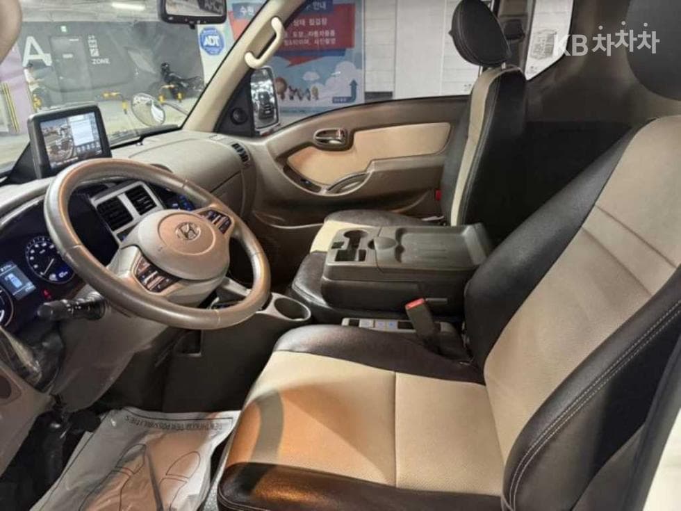 Хюндай Porter 2 일렉트릭Super Cab Удължено междуосие Premium Специал (специален признак/издание) - 6