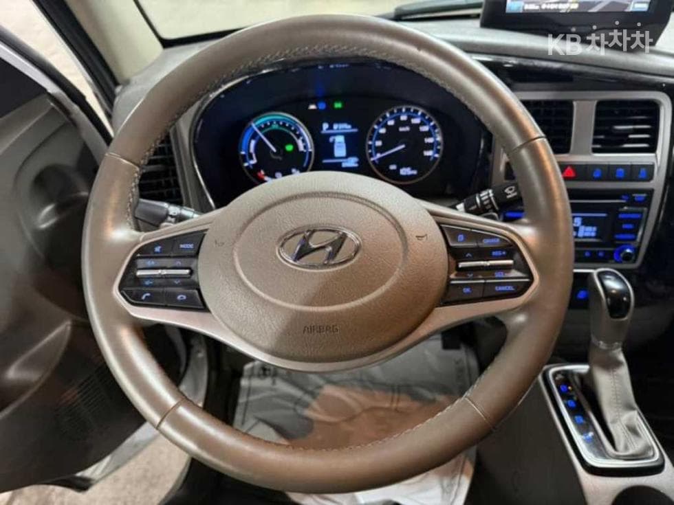Хюндай Porter 2 일렉트릭Super Cab Удължено междуосие Premium Специал (специален признак/издание) - 7