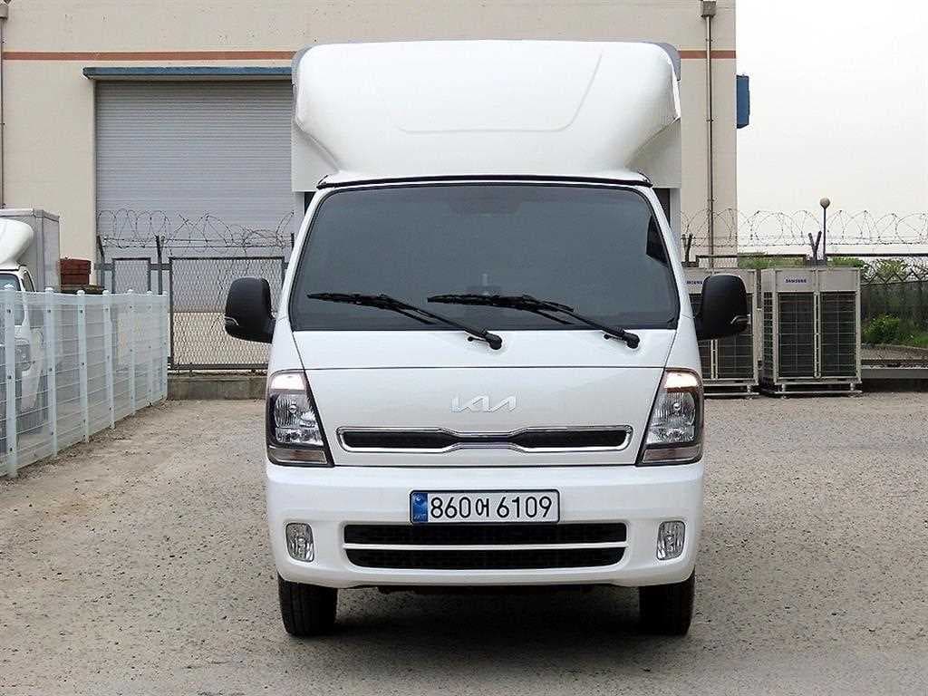 Киа The New (фейслифт) Бонго 3 (лек) LPG Wing Body 1 тон 전동식 Королевска кабина Удължено междуосие GL - Image 1